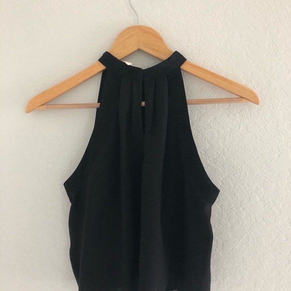 BCBGeneration elegant crop top - Picture 2 of 2